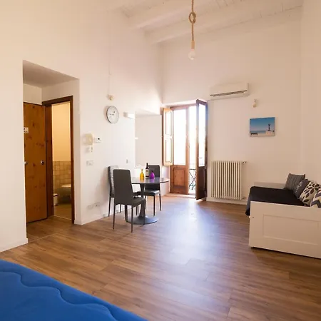 San Marco Apartman Bari